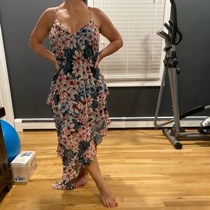 BCBG generation tiered floral maxi dress